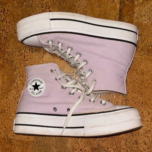 Converse Shoes - Platform Lilac Converse
